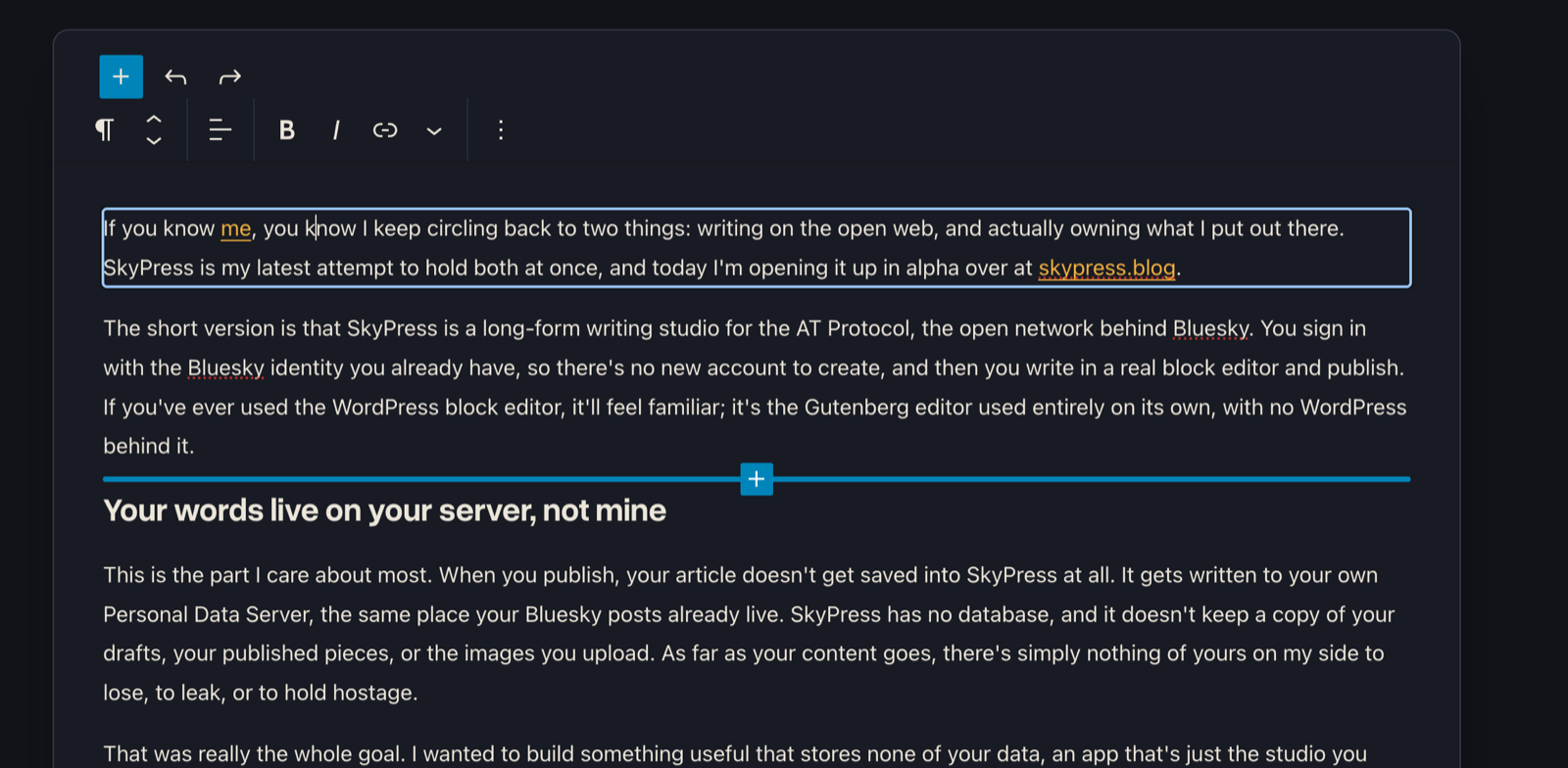 The SkyPress editor, with a paragraph being written